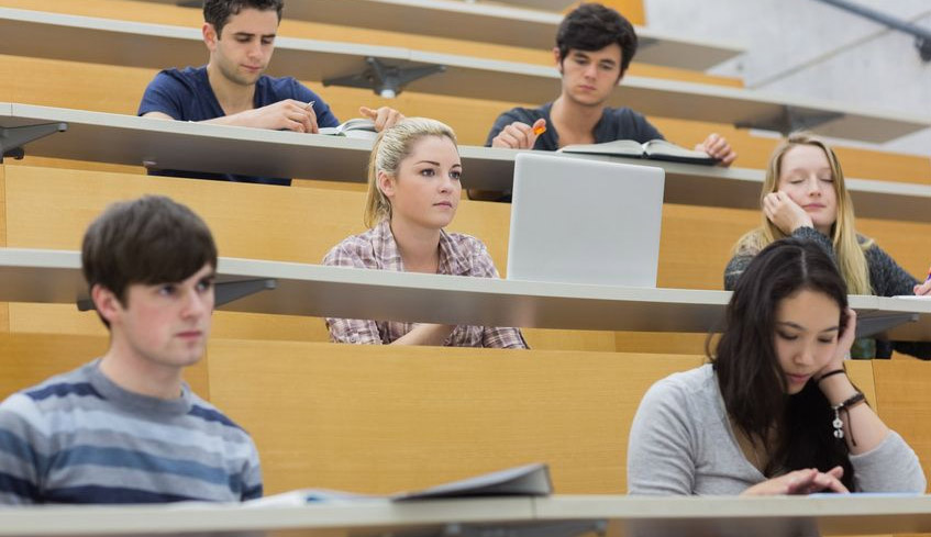 Los alumnos españoles acaban la enseñanza obligatoria sin saber interpretar una factura