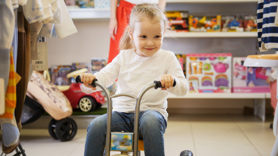 Consumismo infantil: Dos libros para educar a nuestros hijos en el consumo responsable