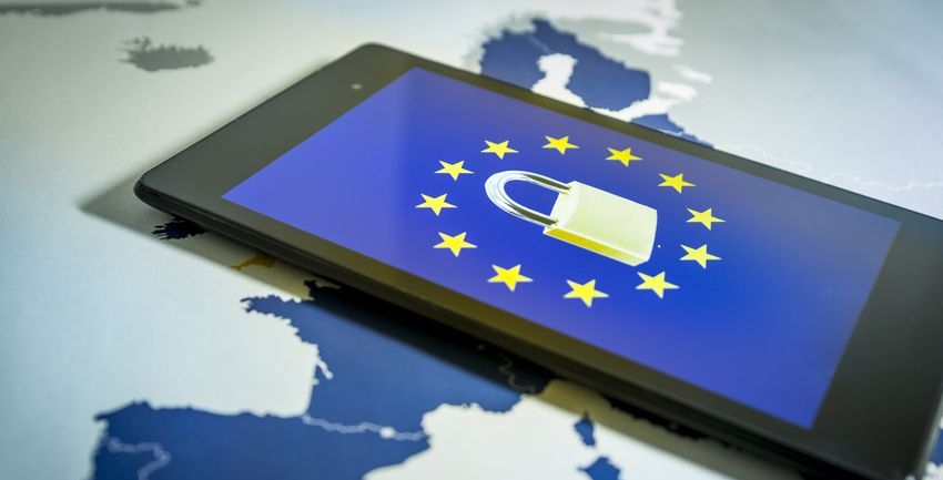 Internet seguro: ¿Cómo protege la Unión Europea tu privacidad online?